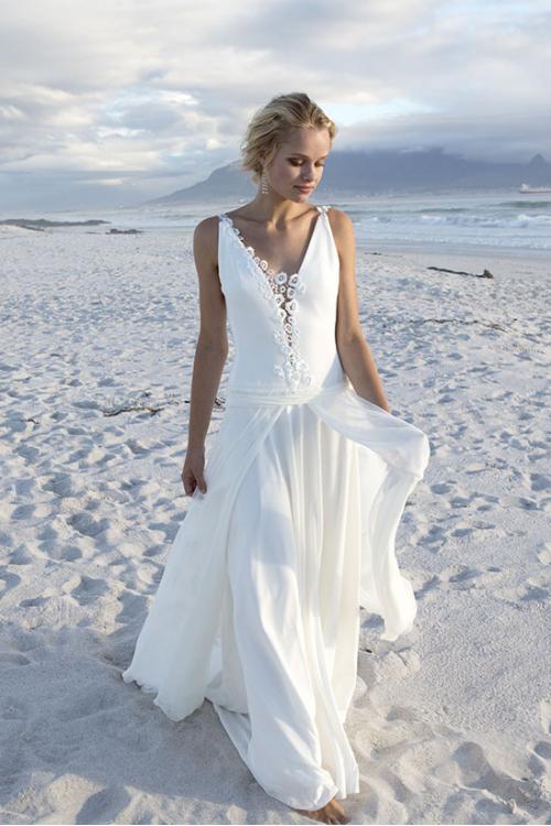 V Neck A-line Ivory Chiffon Wedding Dress with Lace 