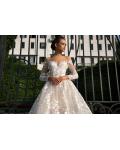 Gorgeous Lace Embroidery Long Princess Blush Wedding Dress with Long Sleeves