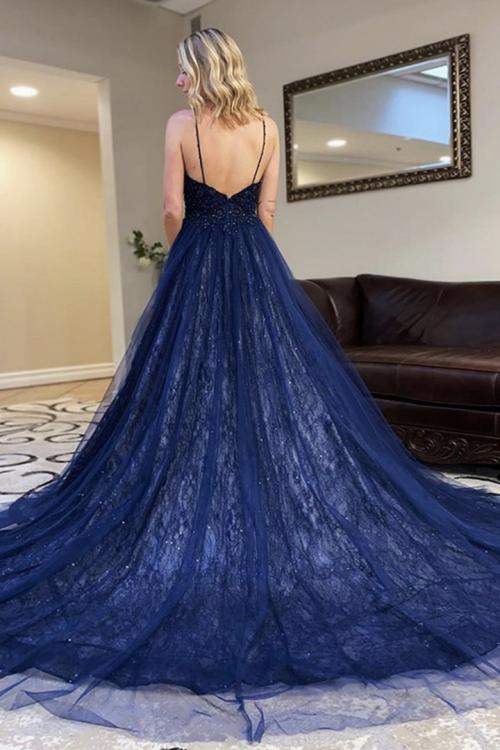 A-line Spaghetti Straps Sleeveless Beading Lace Court Train Long Tulle Prom Dresses