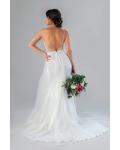 Shoulder Straps Sleeveless Beading Lace Court Train Long Tulle Wedding Dresses with Buttons