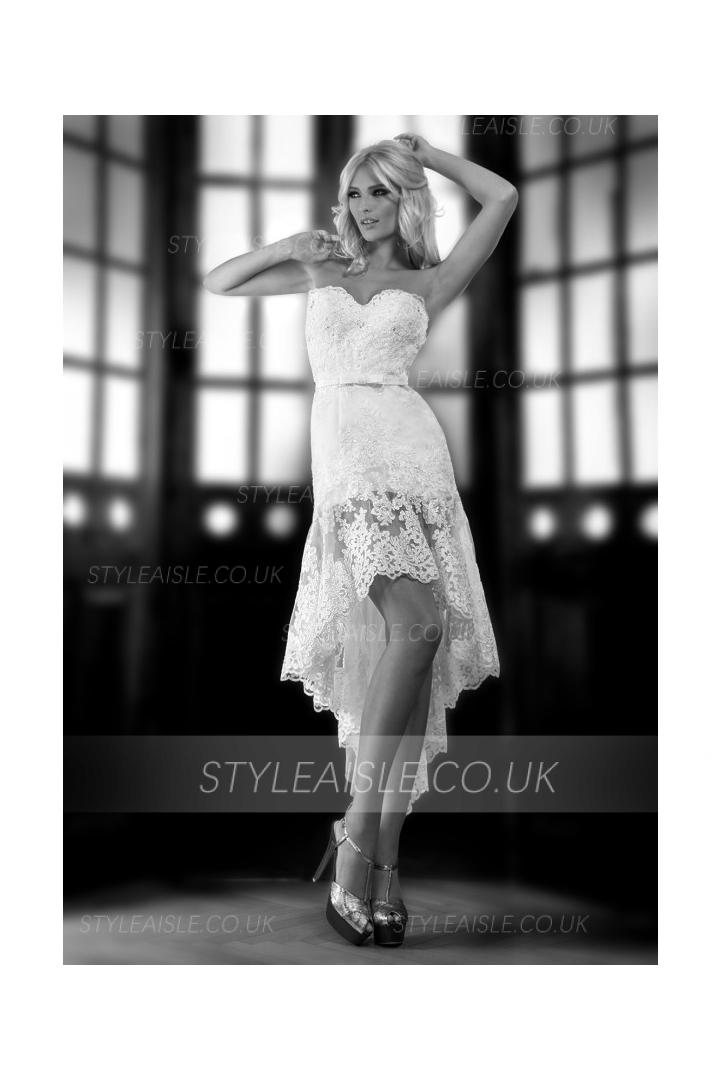 Charming Sheath/Column Sweetheart Beading&Sequins Lace Short/Mini Lace Wedding Dresses 