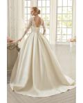 Classical Jewel Neck Lace Bodice A-line Organza Wedding Dress with Long Sleeves 