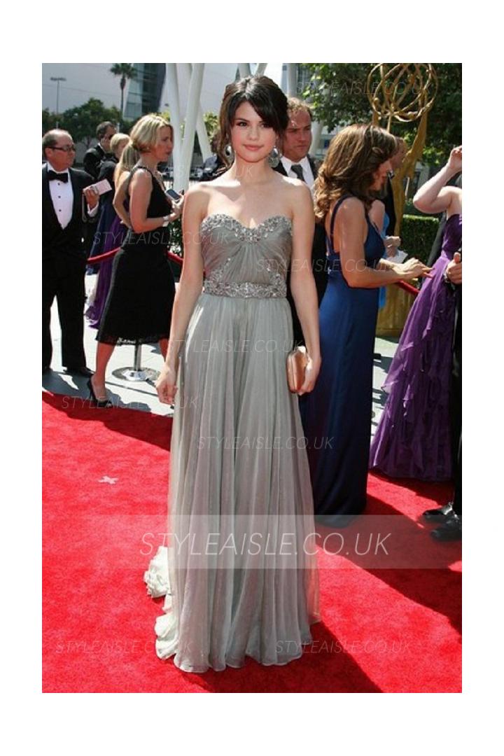 Selena Gomez Elegant Beading Strpaless Sweetheart Pleated Silver Chiffon Prom Dress 