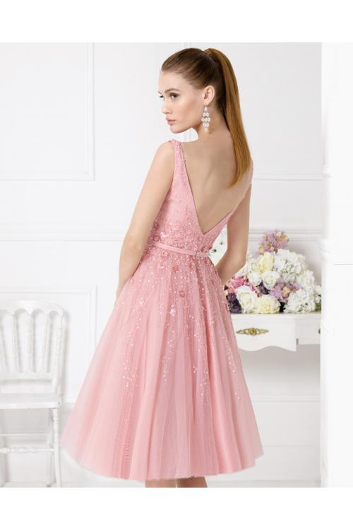 Sequin Pattern Embroidered A-line Knee Length Pink Tulle Couture Bridesmaid Dress 