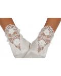 Short Ivory Wedding Gloves With Exquisite Lace Embroider On The Back Of Hand 2BL