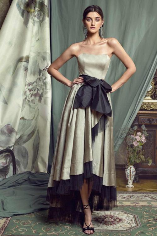  A-line Strapless Sleeveless Bow(s) Asymmetrical/High Low Long Taffeta Prom Dress