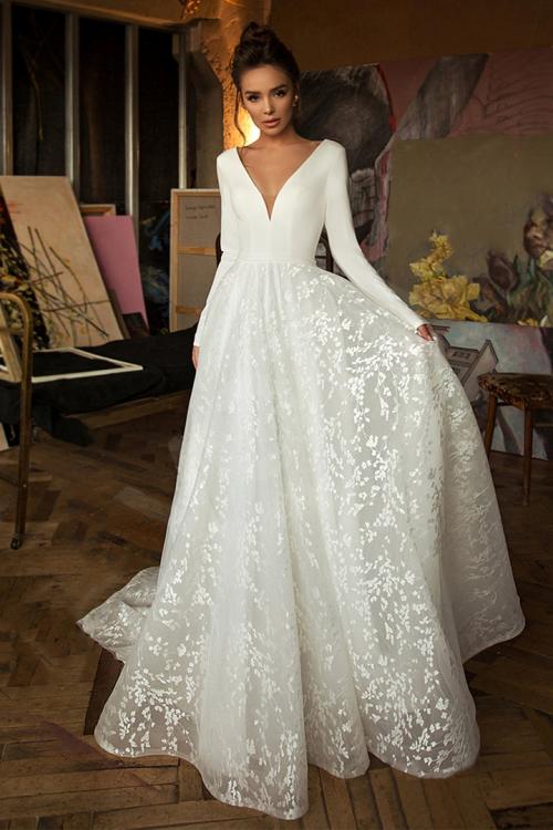 Elegant A-line Deep V-neck Long Sleeve Lace Court Train Long Satin Wedding Dresses