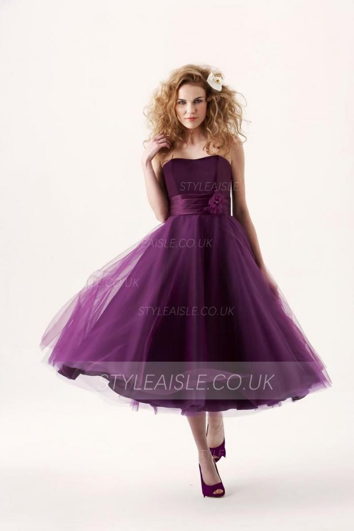 Tea-length Strapless Tulle Short Grape Bridesmaid Dress with Ribbon 
